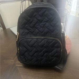 MUKAITE Black Quilted Backpack